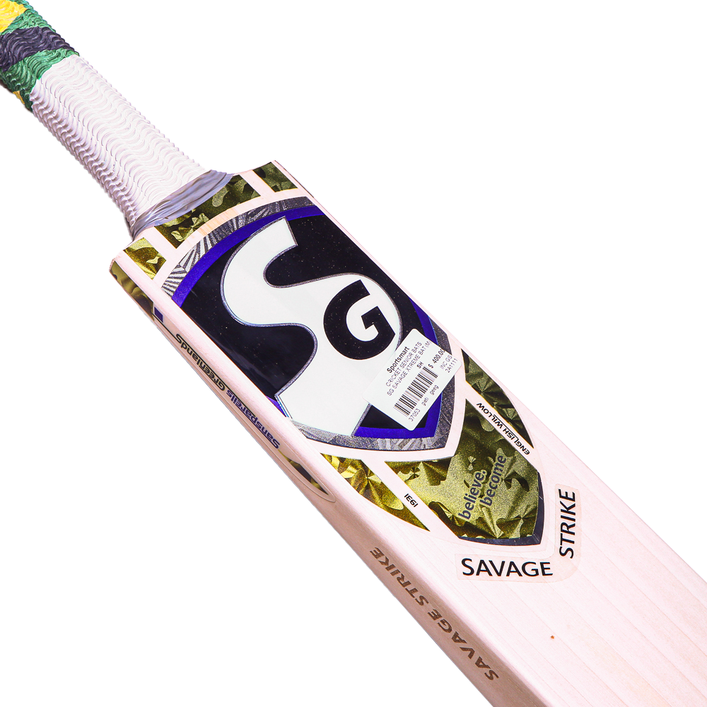 SG Savage Strike senior cricket bat