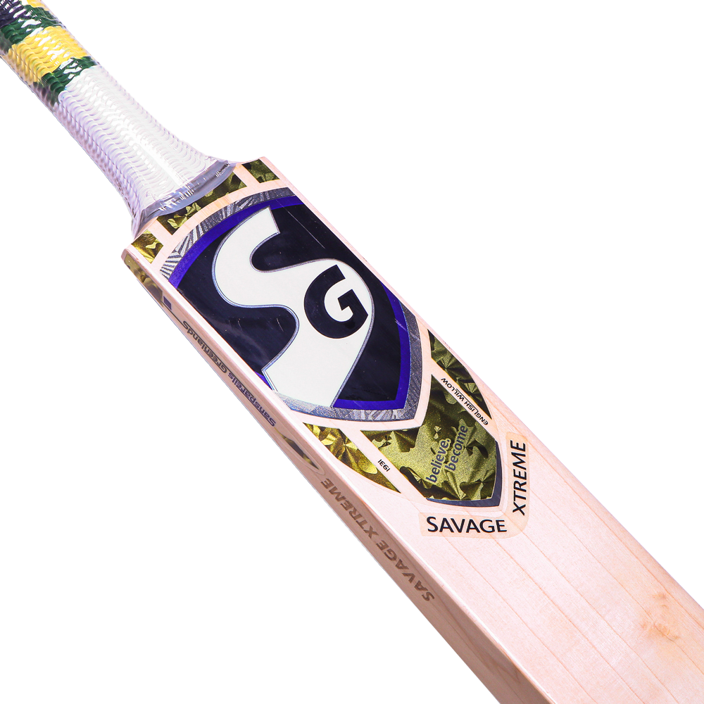 SG Savage Xtreme Senior Cricket Bat