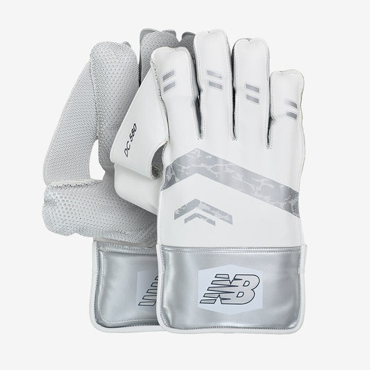 New Balance DC 580 wicket-keeping gloves