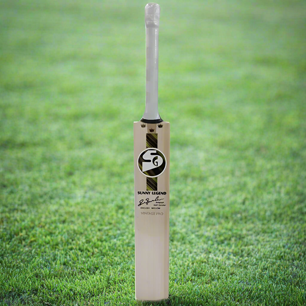 SG SUNNY LEGEND VINTAGE PRO Senior Cricket Bat 2425
