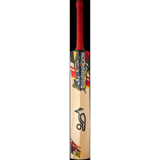 Kookaburra Beast Pro 8.1 Junior Cricket Bat
