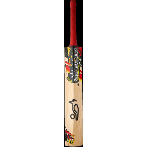 Kookaburra Beast Pro 8.1 Junior Cricket Bat