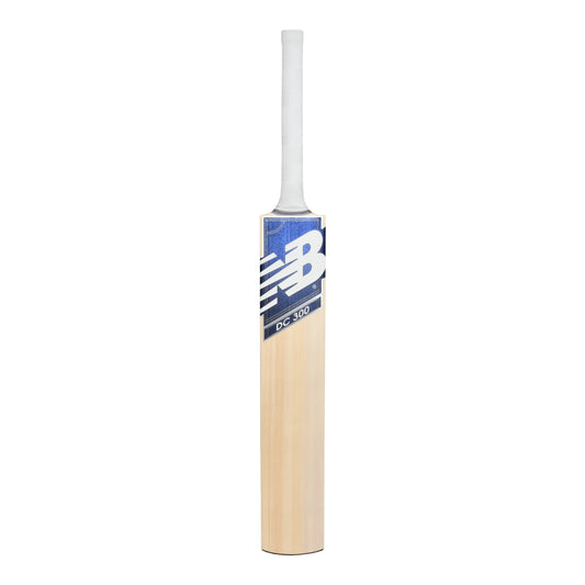 New Balance DC 300 Junior Cricket Bat 2425
