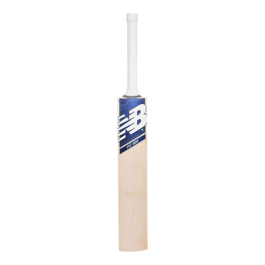 New Balance DC 800 Junior Cricket Bat 2425