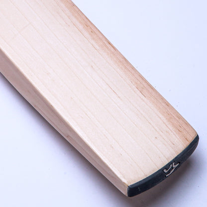 Kookaburra Big Beast Senior Cricket Bat