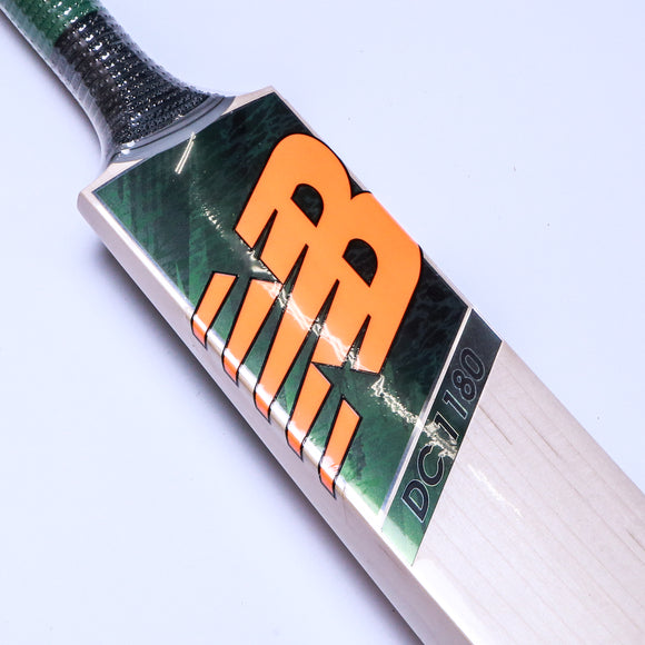 New Balance DC1180 Senior Cricket Bat