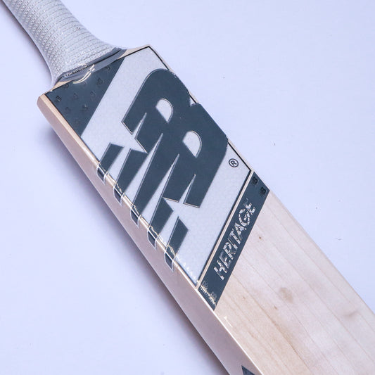 New Balance Heritage Senior Cricket Bat