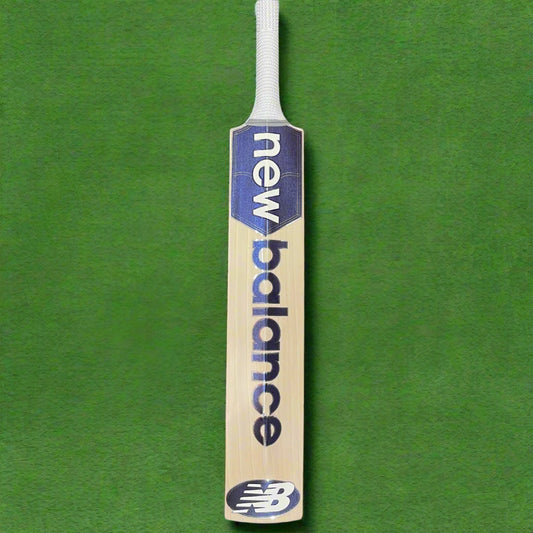 New Balance DC 300 Senior Cricket Bat
