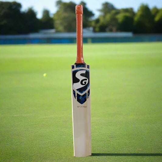 SG RP 17 Pro Senior Cricket Bat